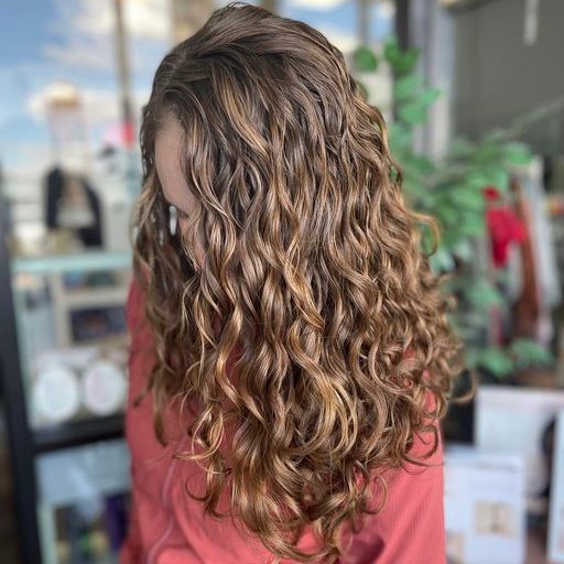 Curly Hair - Blondies Salon & Spa Columbus IN