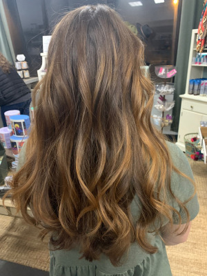 all-over-brunette-with-highlights-columbus-hair-salon
